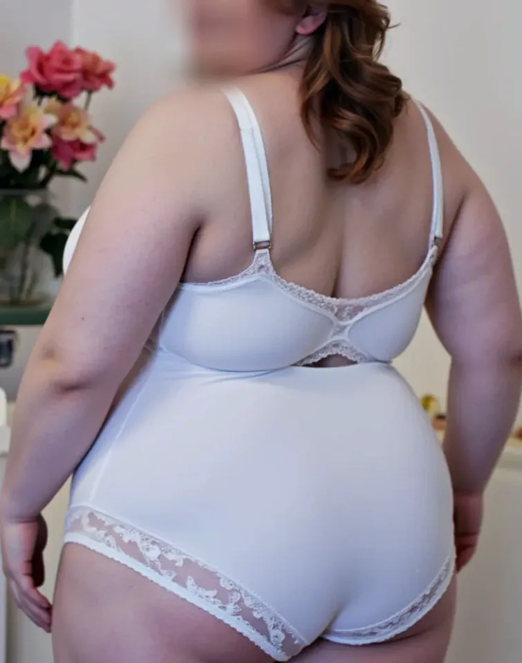 Angelika, 39