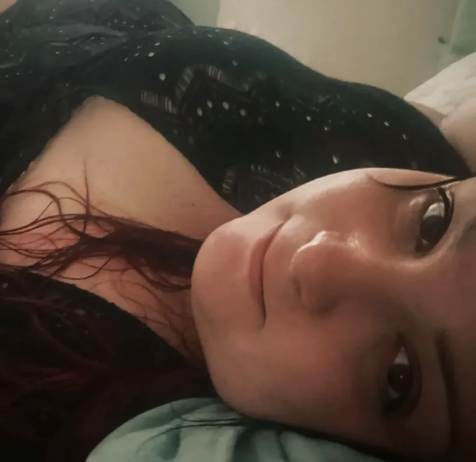 Sophie, 33