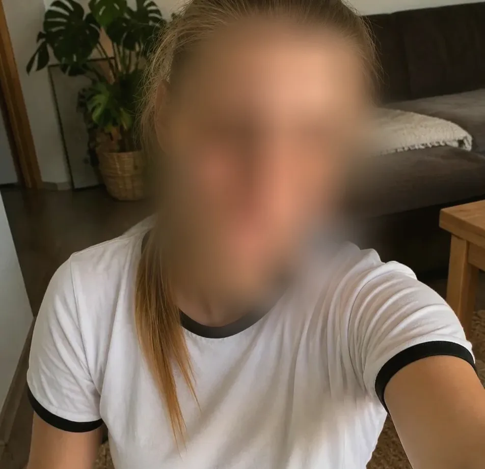 Tanja, 21
