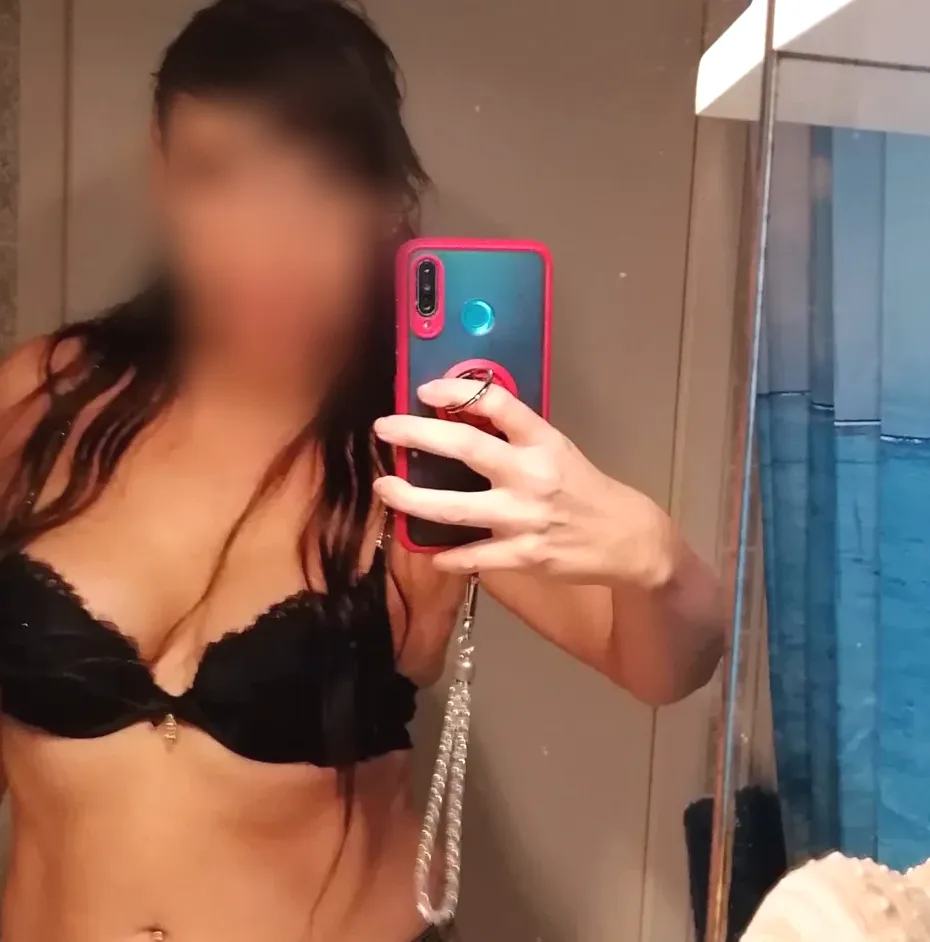 Tijana, 36